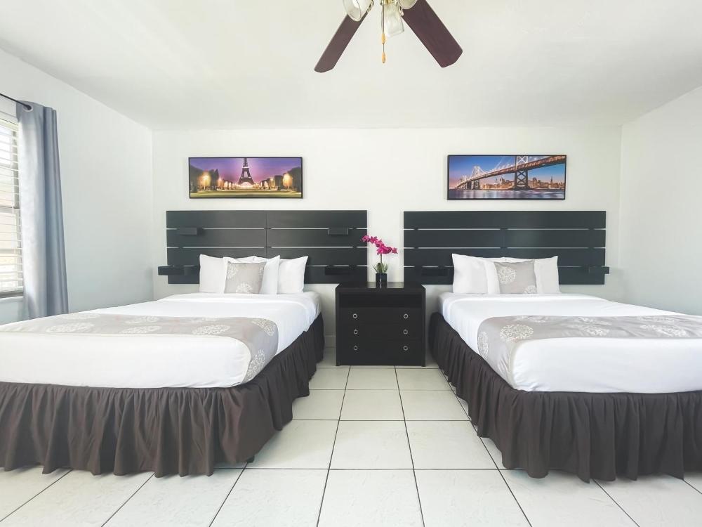 Deluxe Room interior